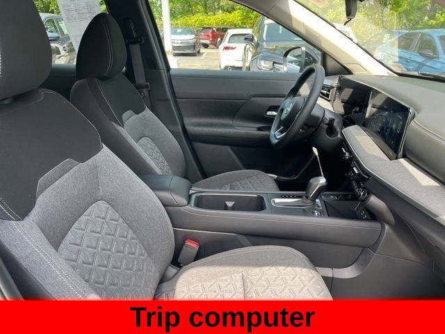 Used 2026 Nissan Kicks SV w/ Cold Weather Package AWD/4WD image 63