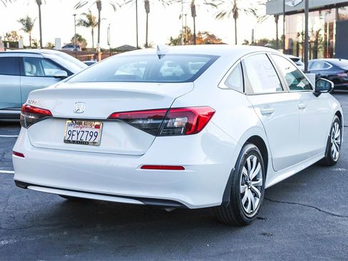Used 2023 Honda Civic LX image 9