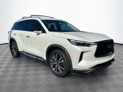 Used 2023 INFINITI QX60 Sensory w/ Vision Package image 4