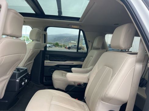 Used 2023 Ford Expedition Max Platinum AWD/4WD image 21