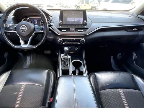 Used 2023 Nissan Altima 2.5 SR FWD image 7
