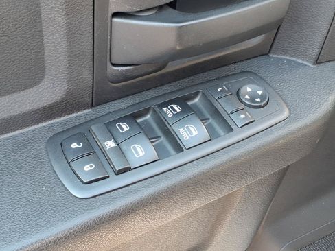Used 2018 RAM 2500 Tradesman w/ Chrome Appearance Group AWD/4WD image 15