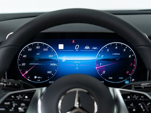 New 2027 Mercedes-Benz GLC 300 4MATIC image 18