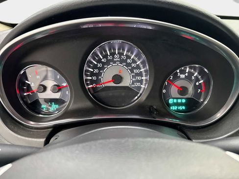 Used 2012 Chrysler 200 Limited FWD image 16