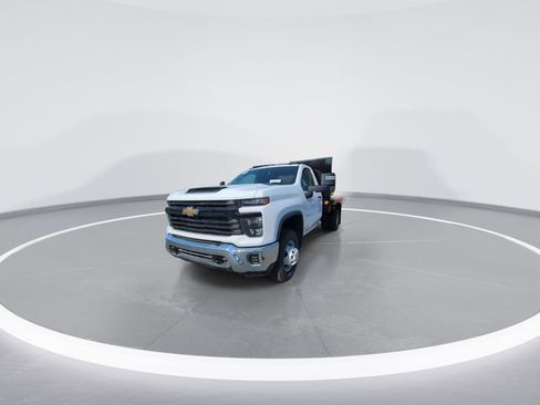 New 2026 Chevrolet Silverado 3500 W/T w/ WT Convenience Package AWD/4WD image 3