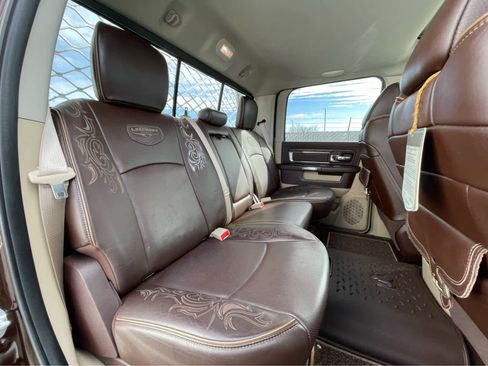 Used 2015 RAM 3500 Laramie Longhorn image 26