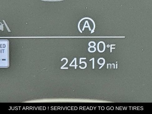 Used 2026 Hyundai Santa Fe SEL AWD/4WD image 30