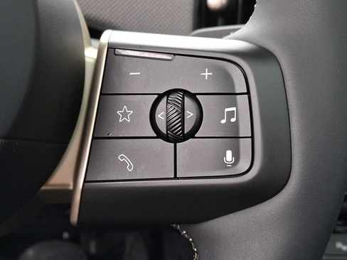 Certified 2025 MINI Cooper S image 21