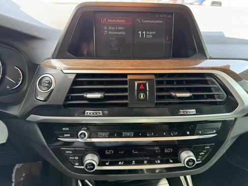 Used 2019 BMW X3 xDrive30i w/ Driving Assistance Package AWD/4WD image 18