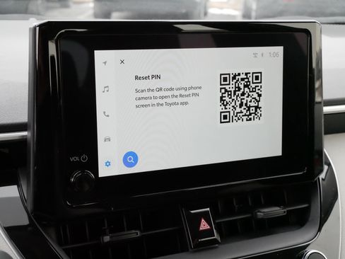 Certified 2025 Toyota Corolla LE w/ Convenience Package image 22