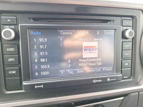 Used 2018 Toyota Tacoma SR5 image 25