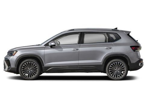 Used 2025 Volkswagen Taos SE w/ Panoramic Sunroof Package AWD/4WD image 4