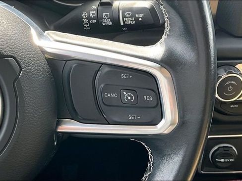 Used 2018 Jeep Wrangler Unlimited Rubicon image 21