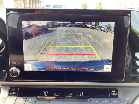 Used 2025 Toyota Camry SE AWD/4WD image 20