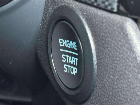 Used 2025 Ford Escape ST-Line Select image 9