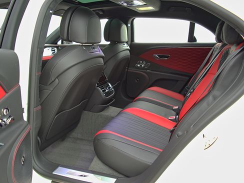 Certified 2023 Bentley Flying Spur S V8 image 35