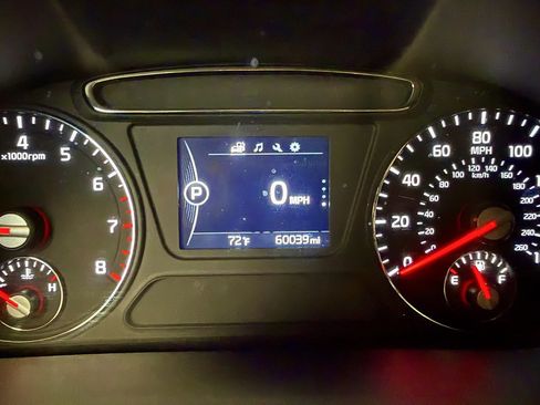 Used 2018 Kia Sorento L FWD image 20