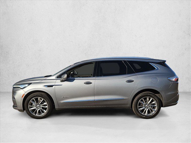 Used 2023 Buick Enclave Avenir w/ Avenir Technology Package AWD/4WD image 10
