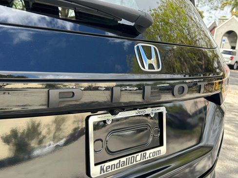 Used 2023 Honda Pilot EX-L image 30