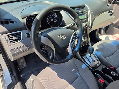 Used 2013 Hyundai Elantra GLS FWD image 33