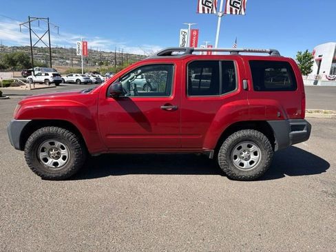 Used 2014 Nissan Xterra X AWD/4WD image 4