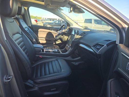Used 2024 Ford Edge SEL w/ Convenience Package AWD/4WD image 5