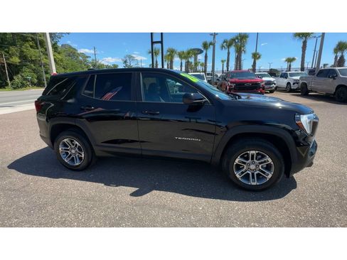 Used 2026 GMC Terrain Elevation FWD image 9