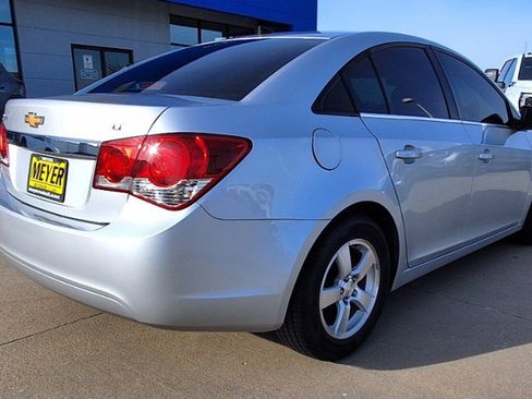 Used 2014 Chevrolet Cruze LT image 8