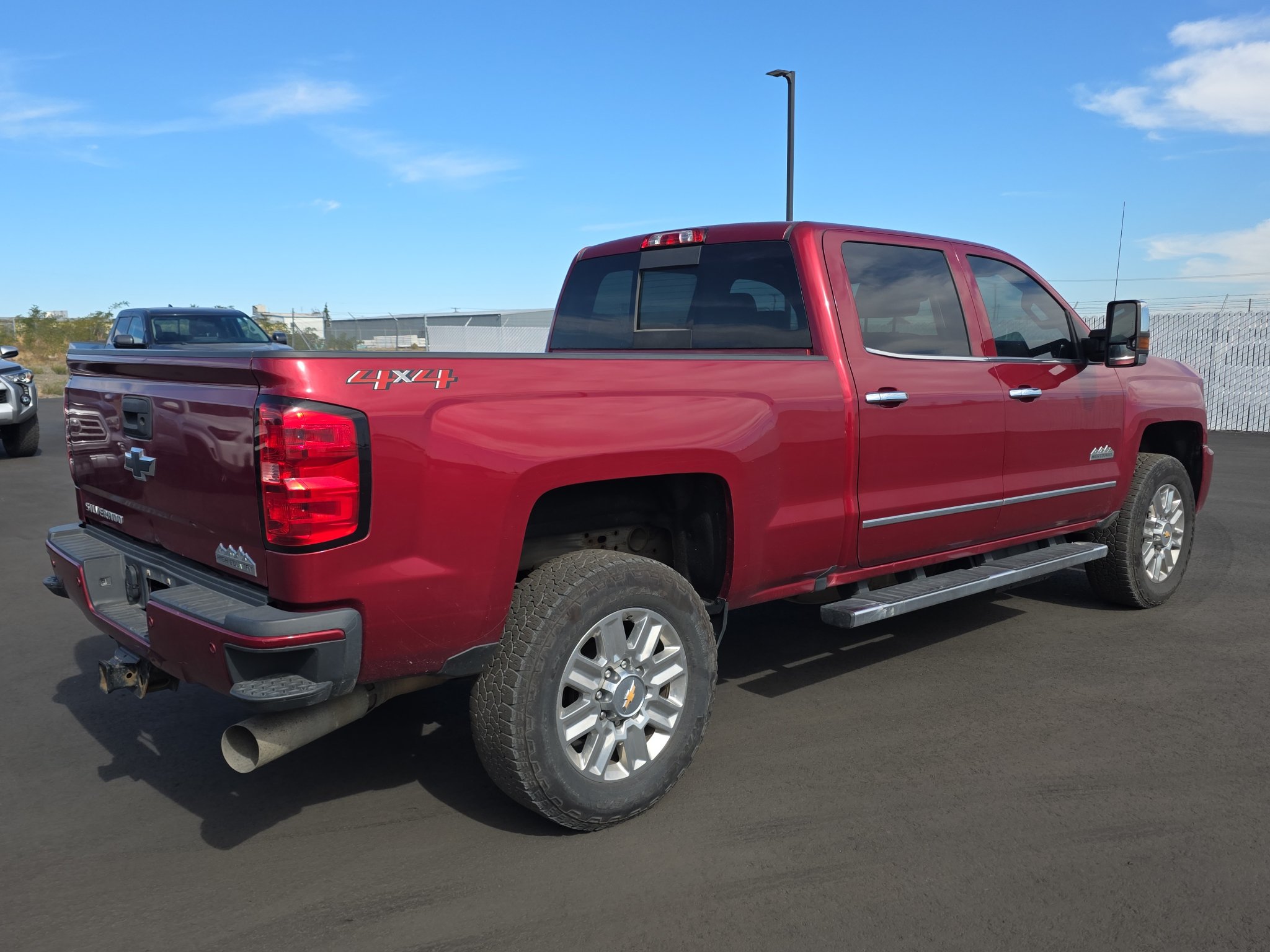 Used 2019 Chevrolet Silverado 2500 High Country w/ Duramax Plus Package AWD/4WD image 8