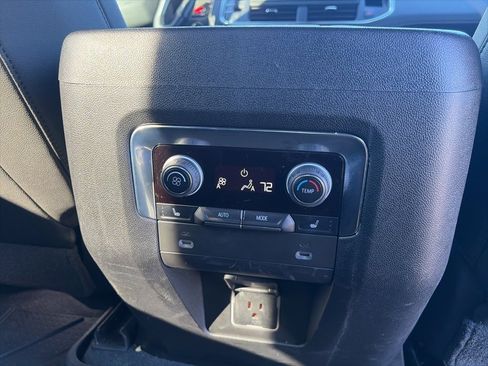 Used 2021 Chevrolet Tahoe Premier image 15