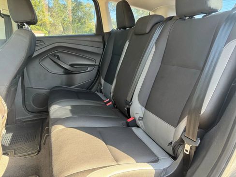 Used 2014 Ford Escape S image 11