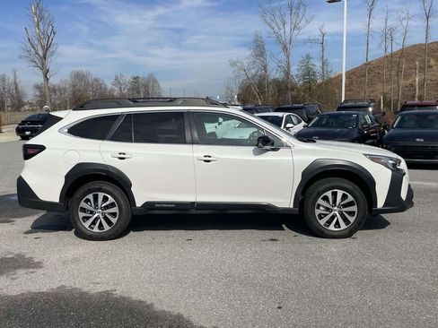 Certified 2023 Subaru Outback Premium image 28