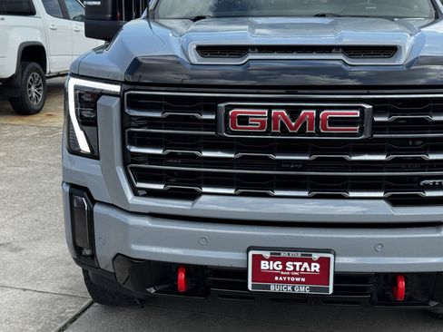 Used 2024 GMC Sierra 2500 AT4 w/ AT4 Preferred Package AWD/4WD image 6