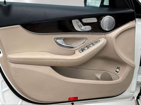 Used 2021 Mercedes-Benz C 300 4MATIC Sedan w/ Premium Package image 20