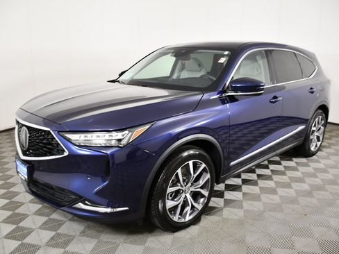 Used 2024 Acura MDX SH-AWD w/ Technology Package image 10
