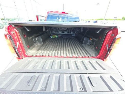 Used 2023 Chevrolet Colorado Z71 w/ Z71 Convenience Package 2 image 27