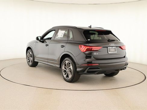 New 2025 Audi Q3 2.0T Premium image 4