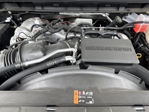 Used 2026 GMC Sierra 3500 Denali Ultimate AWD/4WD image 33