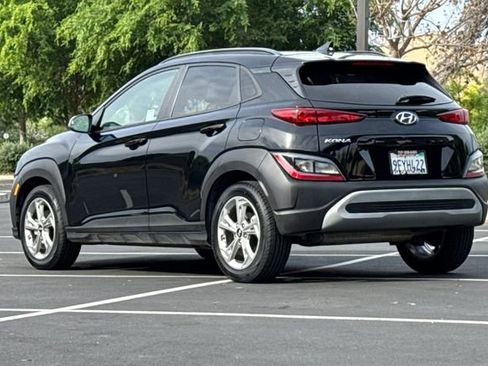 Used 2023 Hyundai Kona SEL FWD image 8