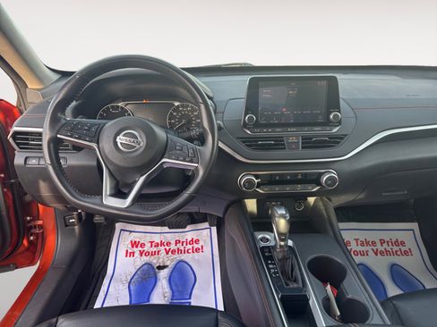 Used 2022 Nissan Altima 2.5 SR image 10