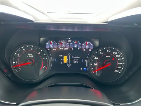 Used 2020 Chevrolet Camaro SS RWD image 11