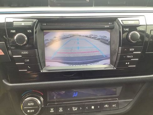 Used 2014 Toyota Corolla S FWD image 15