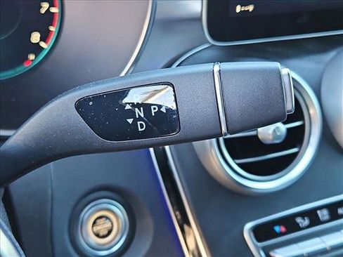 Used 2023 Mercedes-Benz GLC 300 GLC 300 image 12