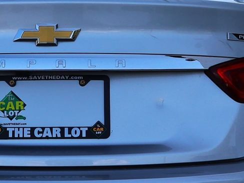 Used 2017 Chevrolet Impala Premier FWD image 20