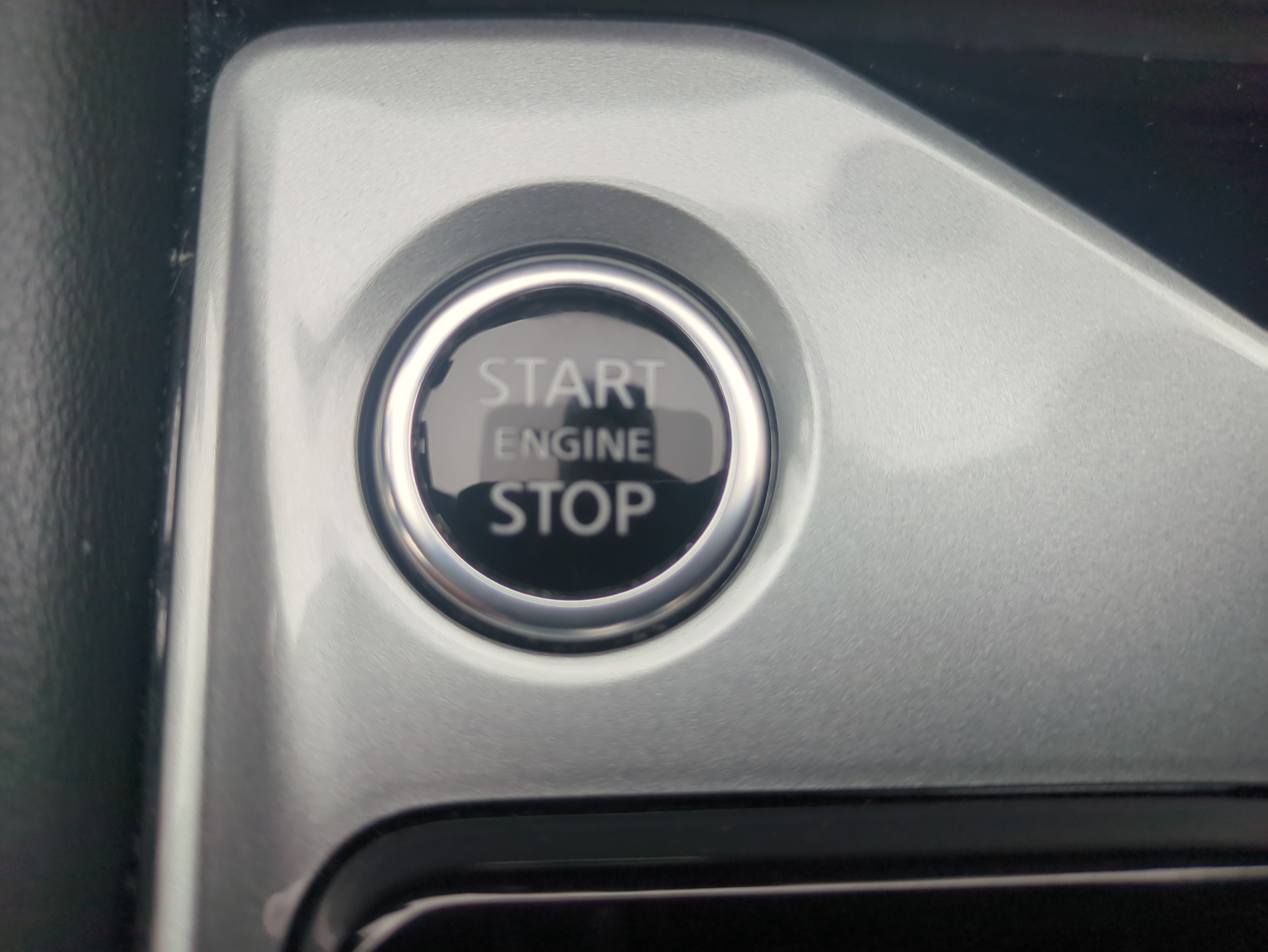 Used 2024 Nissan Altima 2.5 SR FWD image 19