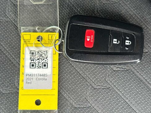 Used 2021 Toyota Corolla SE FWD image 34