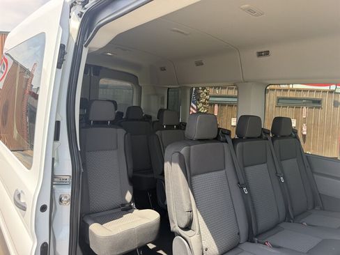 Used 2026 Ford Transit 350 XLT RWD image 8