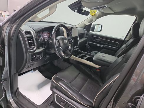 Used 2022 RAM 1500 Laramie AWD/4WD image 30