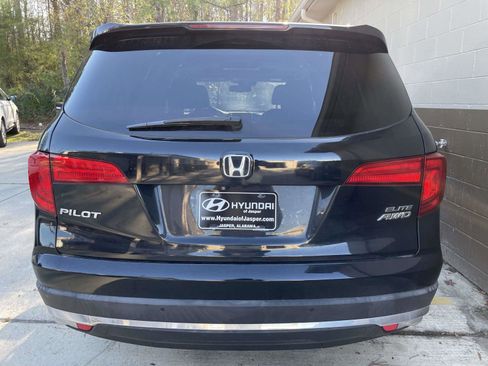 Used 2016 Honda Pilot Elite image 4
