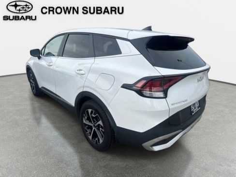 Used 2023 Kia Sportage EX FWD image 2